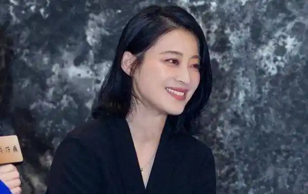 梅婷的颜值分析_线条_样子_鼻头