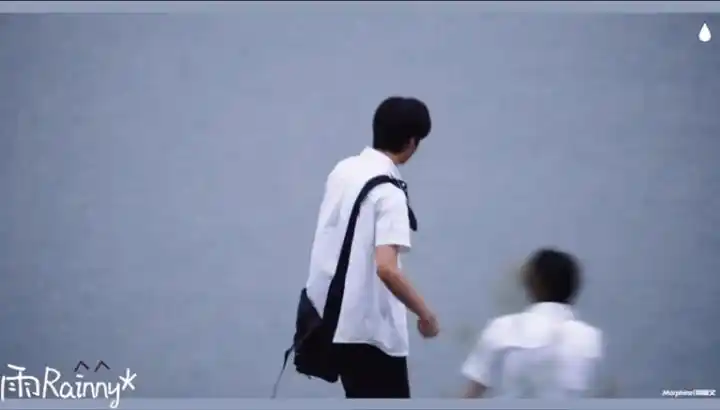 如何看待宋亚轩,刘耀文在短片《一起等雨停》中的表现? - 知乎