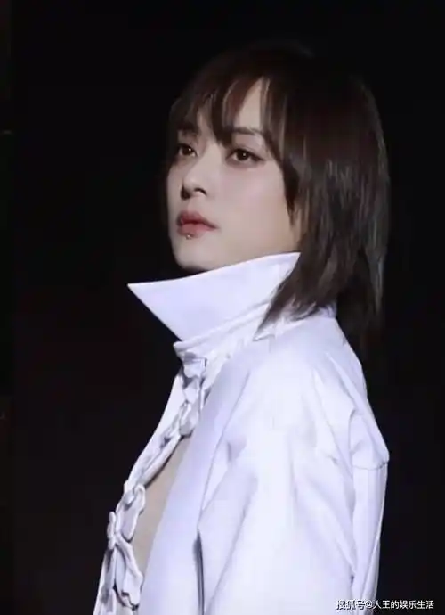 顶着个"半永久短发"演了五六部剧了_黄曼_马伊琍_形象