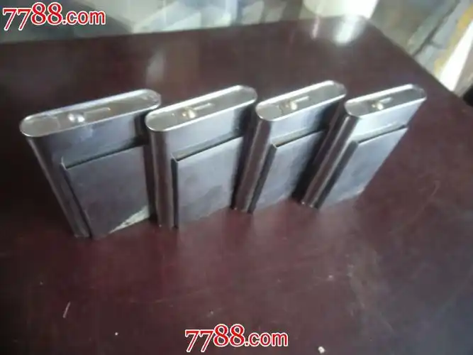 不锈钢老旱烟盒【4个】