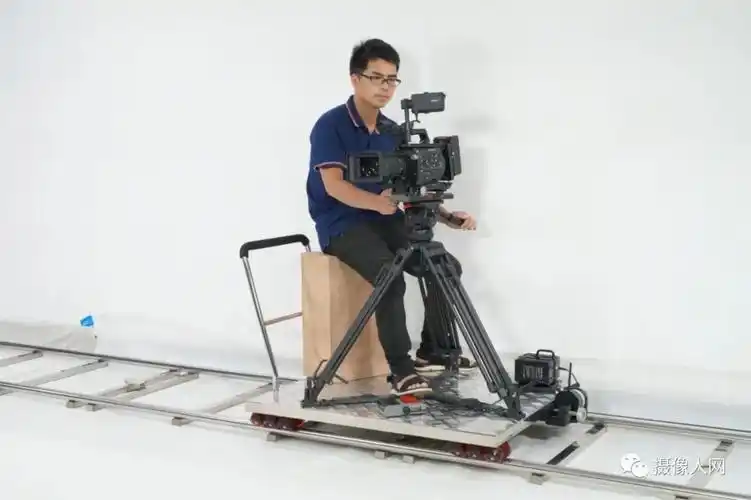 摄影轨道全电控剧组推轨不再是苦力活
