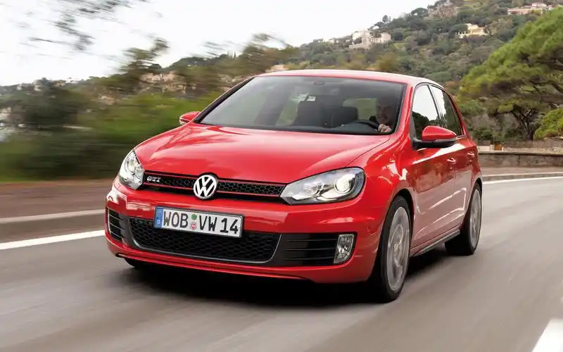 第六代高尔夫gti搭载14t版本发动机