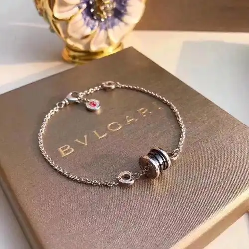 分享一下宝格丽bv小红人情侣手链