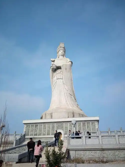 第二天,我们来到了妈祖庙(是国家aaa级旅游景区哟(  ))