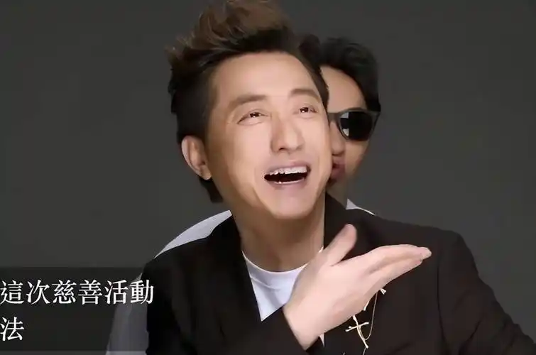 伊能静儿子晒热舞视频,获庾澄庆力挺后放飞自我,比妈妈都妖娆_哈利