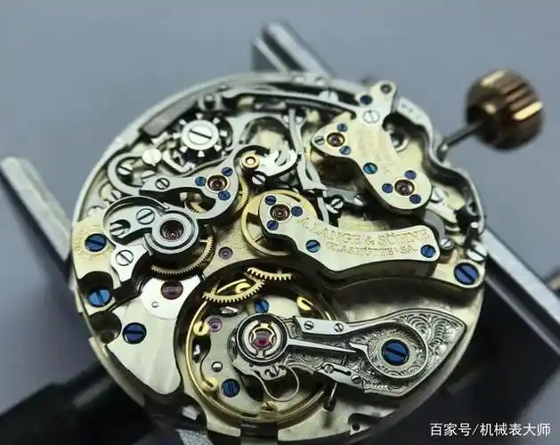 机械表大师:自产机芯的手表那么贵,是因为走时更精准更耐用吗?