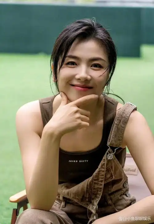 7月12日是演员刘涛的45岁生日,零点一到,工作室准时卡点为老板庆生