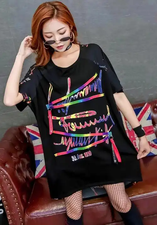 潮牌个性女装图片