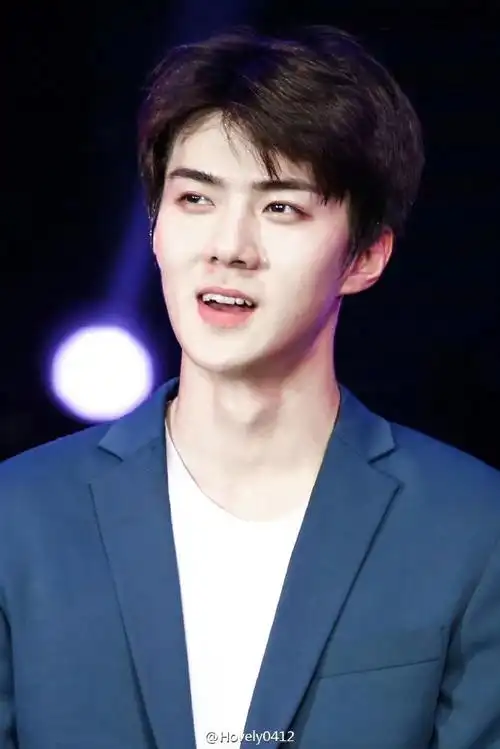 不吃妆造的明星##吴世勋