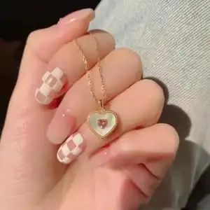 韩国新款贝壳爱心吊坠串珠淡水珍珠项链十字粉色颈链锁骨链气质4个价