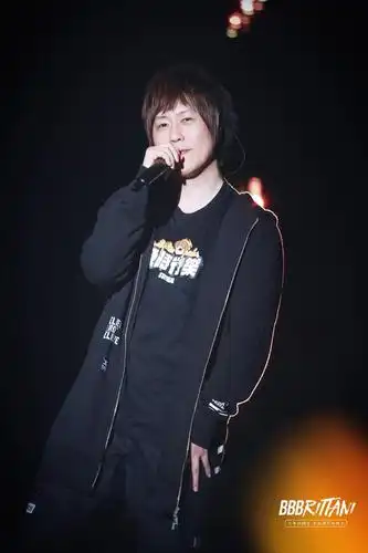 派大倩的自留地的相册-啊陈信宏