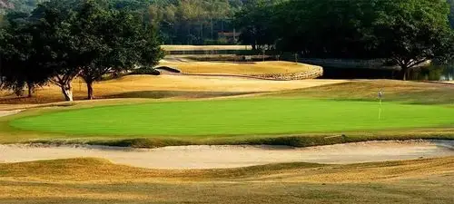 南沙球会南沙,三十年守望与期待南沙高尔夫球会座落在水土富庶的南沙.