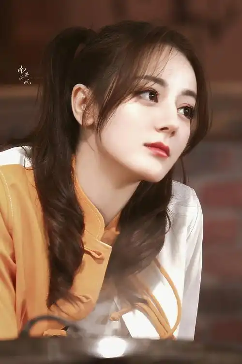 对迪丽热巴还是没有16住前所未有的怦然心动  @dear-迪丽热巴