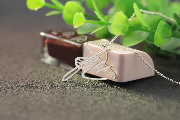 diy个性定制26个字母项链情侣名字项链925银饰品女锁骨.