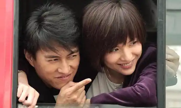 靳东和江珊的故事告诉我们世上感情并非事事圆满