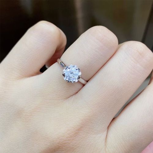 俪萌珠宝定制18k金钻戒雪花钻石戒指女克拉求订结婚戒指显钻主钻20分