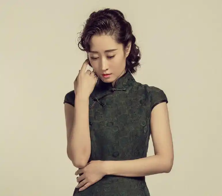 43岁的刘敏涛,穿上旗袍美得密不可分方物,依然是认为心里的女