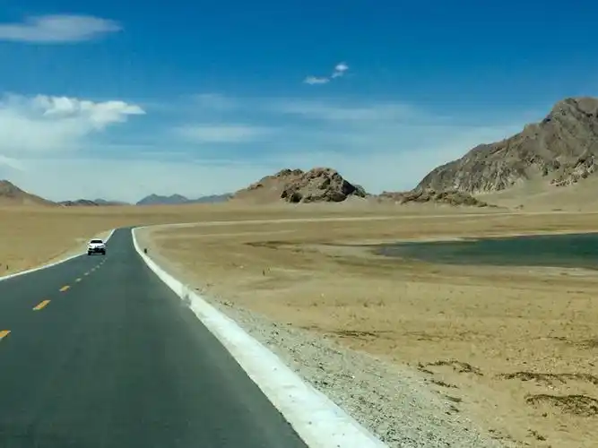 狂野川藏北线g317,羌塘草原一措再措