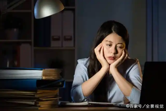 别人熬夜后依旧好气色,而你是皮肤差精神差?建议把这几点做到位