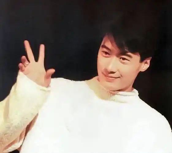 没想到,57岁地黎明竟以这种方式,在2024年初实现"口碑暴增"