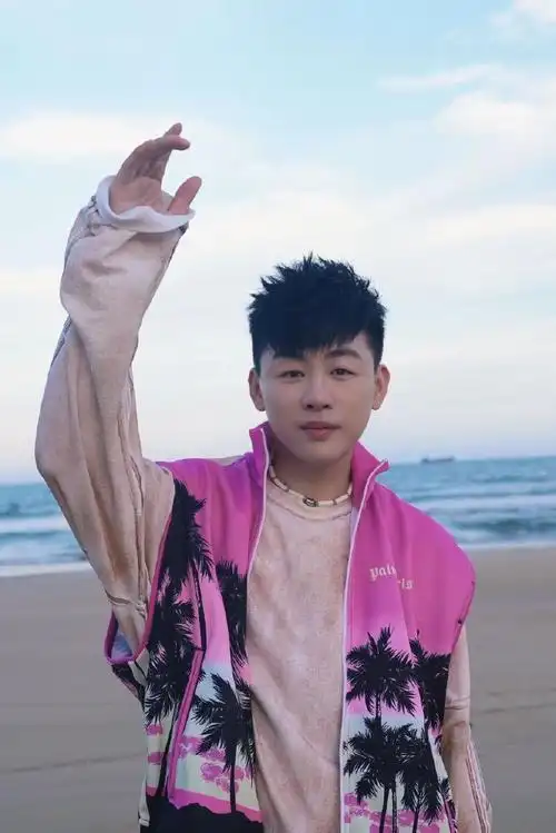 胡彦斌唱再见爱人3主题曲##胡彦斌说适应男主内是门必修课