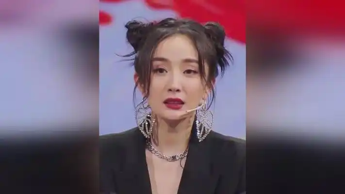 沈腾画了个杨幂,大家谁都看不出来,杨幂本人都懵了丨综艺