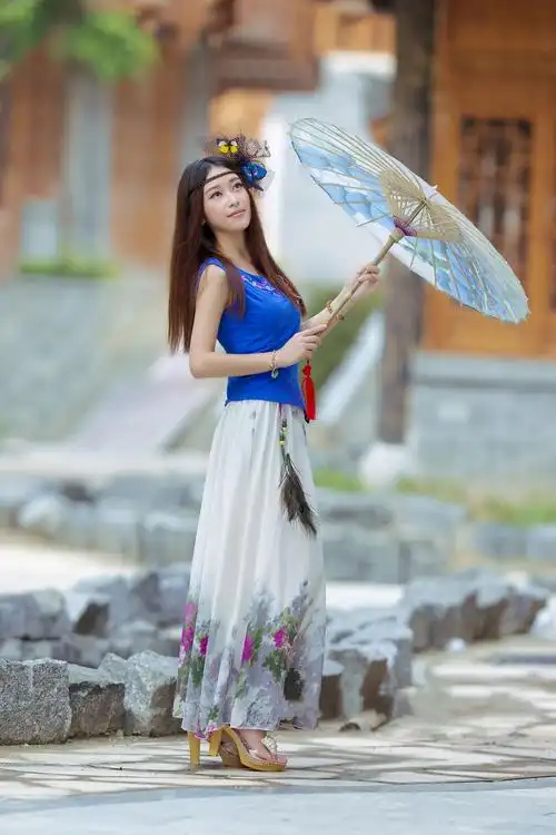 青春美丽的江南美女姑娘!