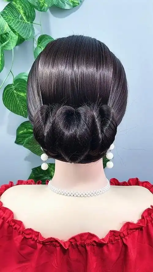 贵妇丸子头,参加晚会,让你成为全场的焦点!