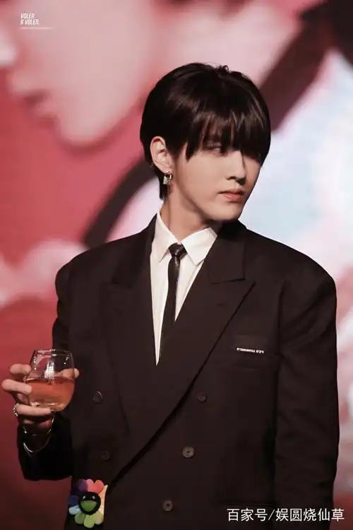 吴亦凡齐刘海造型,这位凡先生你喜欢吗