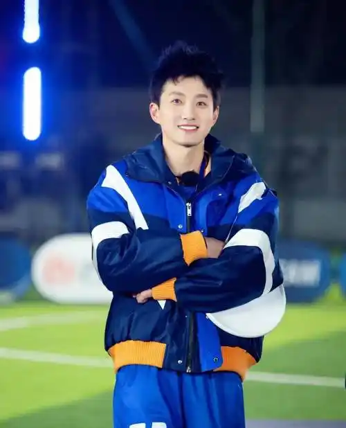 2013年快乐男声的范世錡帅气迷人十足,大家还记得吗?