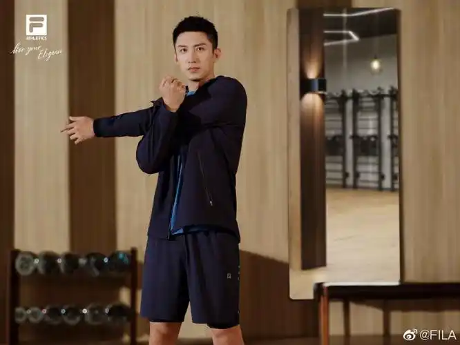 fila时尚运动代言人黄景瑜##fila athletics##fila健身旅修##fila