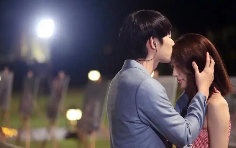 【金希澈】【李菲儿】锦鲤夫妇1年粉红总结