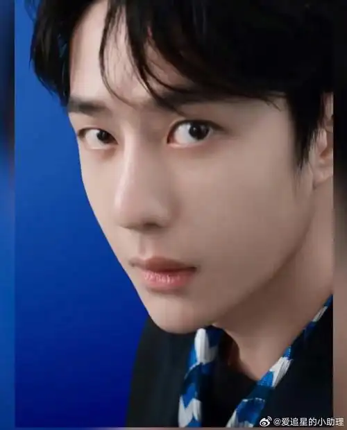 王一博怼脸vs肖战怼脸,两位的镜头表现力怎么样?