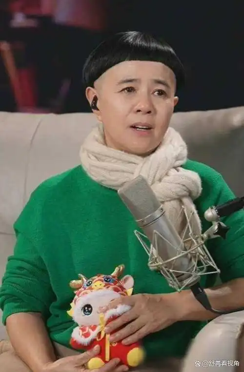 产后抑郁?金龟子女儿住20w月子中心,因喂母乳崩溃到抱丈夫痛哭