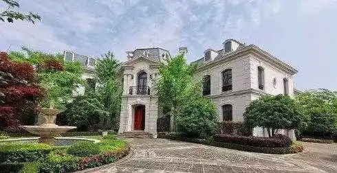 担心影响事业网曝杨洋已商议多个分手方案乔欣不同意只能哭