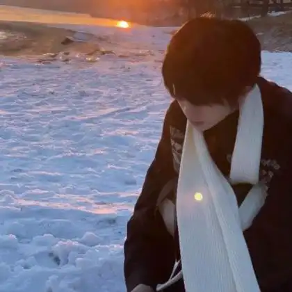 小众风格ins男头 高清好看的ins风格温柔小众男头图片_男生头像_头像