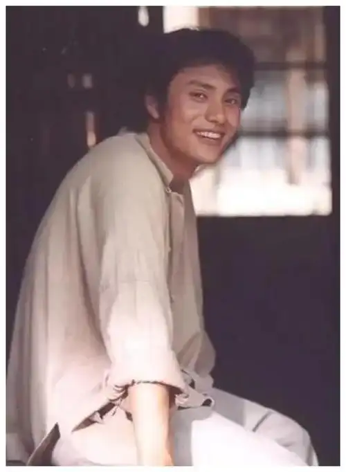 陈坤直播把自己送上热搜:44岁依然少年感十足|陈坤|赵宝刚|李佳琦