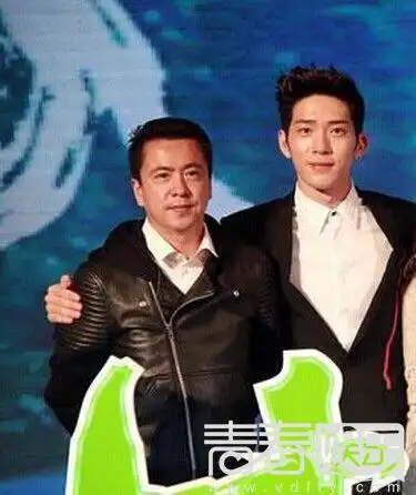 井柏然青年形象大使帅到联合国! 与王中磊私下关系大白