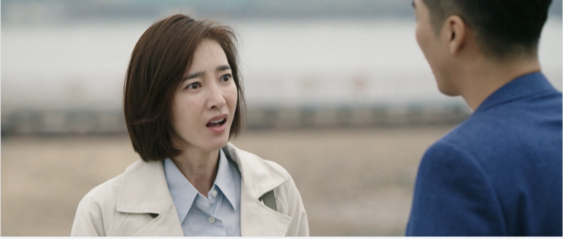 王丽坤《经山历海》一改画风,有点意思!