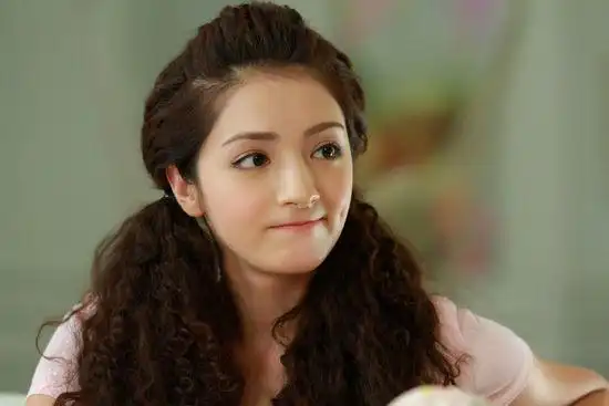 麦迪娜《花非花雾非雾》剧照