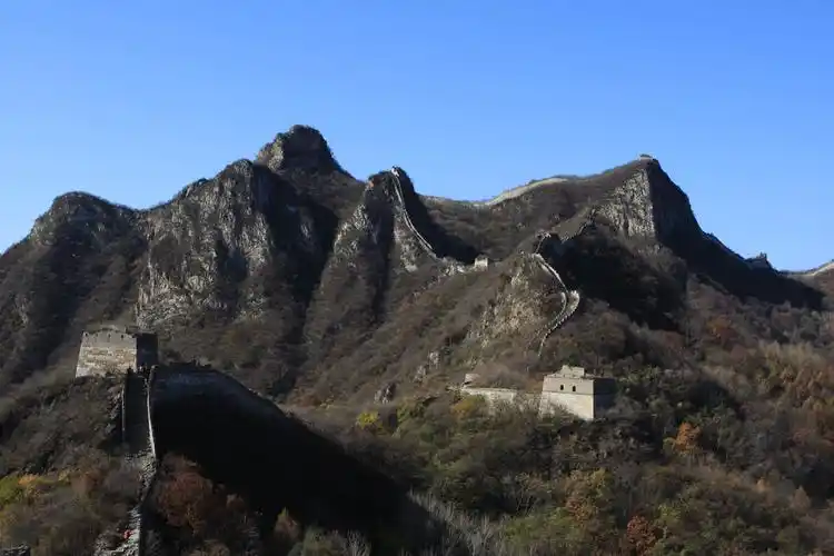 其它 探访箭扣长城段～王玲玲纪实摄影 写美篇爬到下图是鹰飞倒仰最险