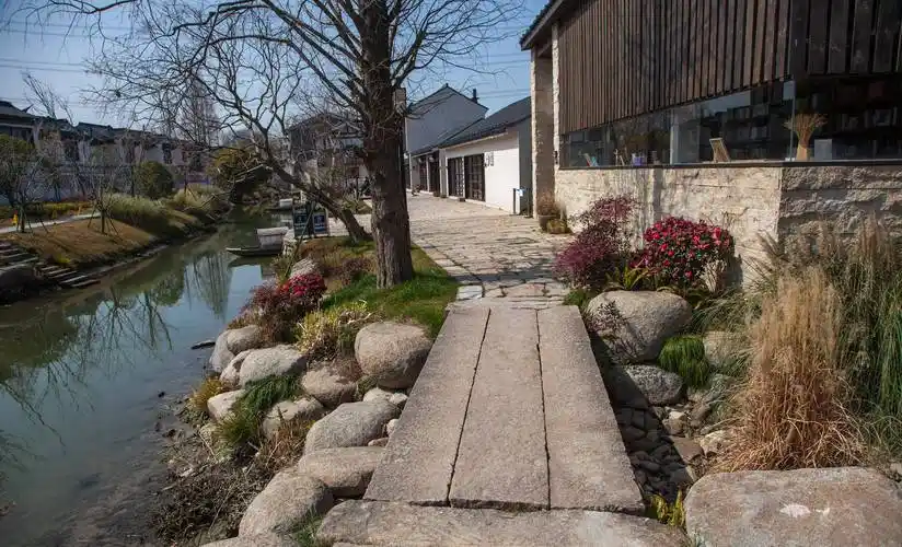 最新的上海古镇,1庙1古宅4古桥外,均为新建,上海青浦章堰古镇