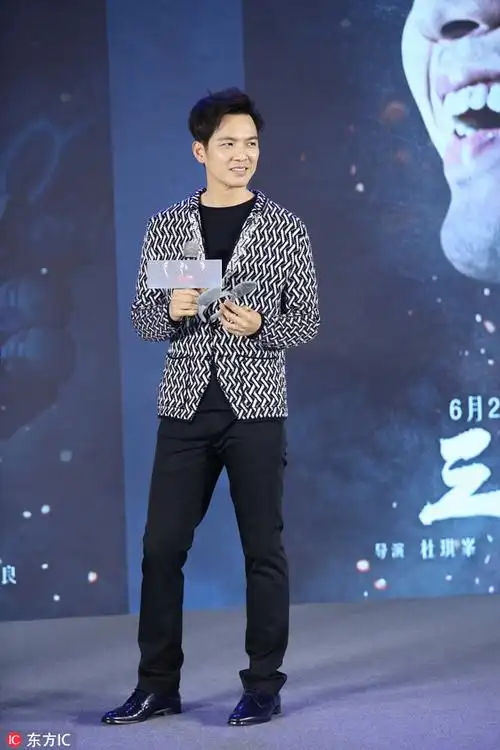 get钟汉良的禁欲系西装经