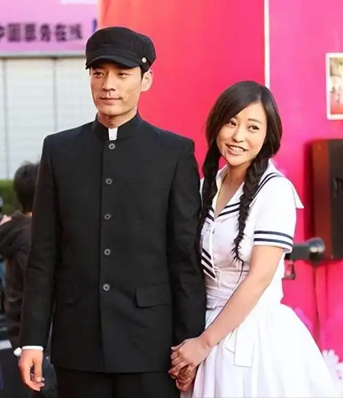 他娶过郝蕾爱过王珞丹负了殷桃没想到38岁却又娶小10岁的她