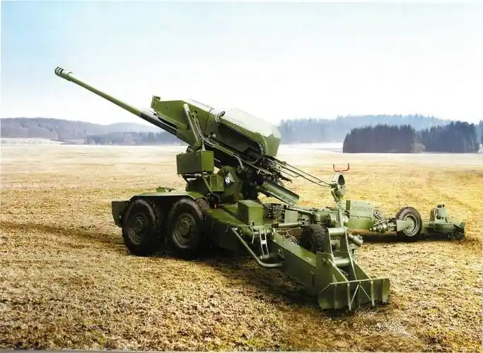 着眼山地作战印度密集测试国产火炮