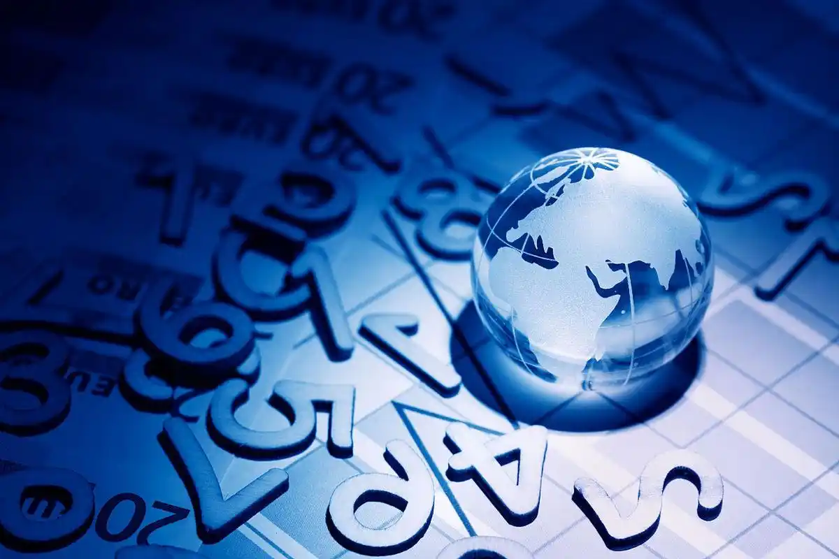 培养具备国际经济,国际贸易和国际商务管理等方面知识与能力的人才