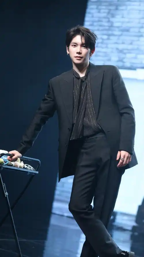 杨宇腾超话#杨宇腾韩国首场见面会#@杨宇腾yu已经在