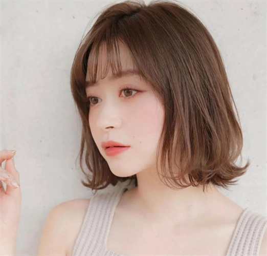 减龄日系外翘短发 方圆脸不要错过_日韩发型 - 美发站