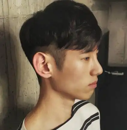 男生短发纹理烫发型不同风格纹理烫短发蓬松有型