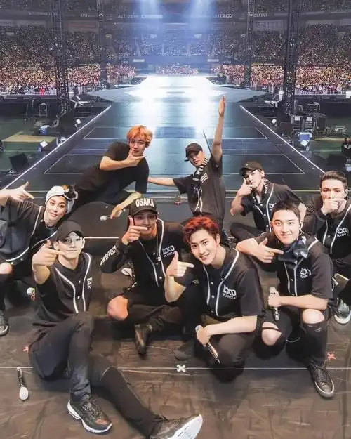 exo合体照,永远的一家人